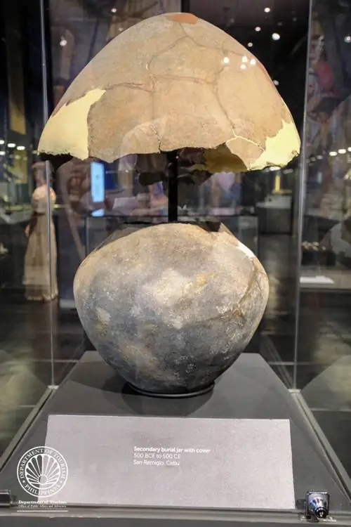 Погребальный кувшин из Сан-Ремиджио-Себу