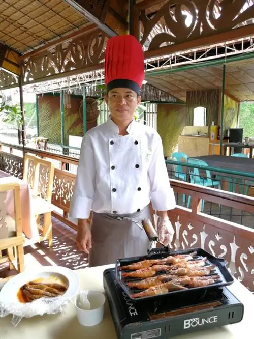 Шеф-повар на борту