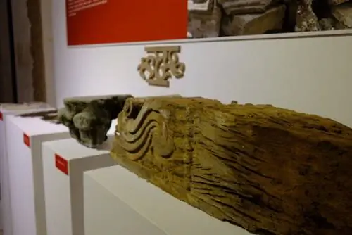 Церковные артефакты на Бохоле