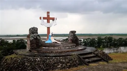 Игиг Голгофа, Элмер Доминго, Wikimedia cc