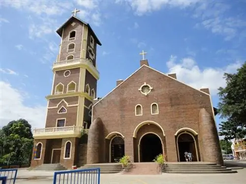 Базилика Пят, автор JmKissme, Wikimedia cc.