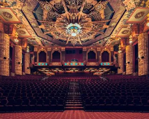 Путешествие в самые невероятные кинотеатры мира