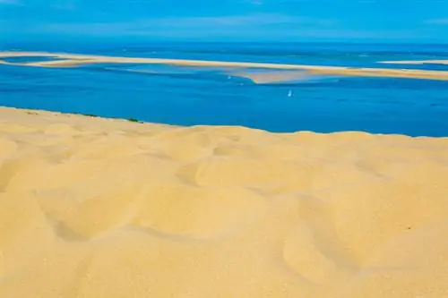 Топ-10 самых экзотических мест Франции