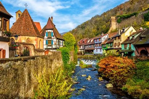 Борис Струйко / Shutterstock. Город Кайзерсберг пересекается рекой.