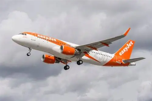 Столкнувшись с конкуренцией, EasyJet сократит количество рейсов в Риме