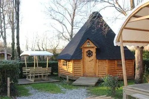 Коллективный отдых - кемпинг Etang du Pays Blanc /booking.com