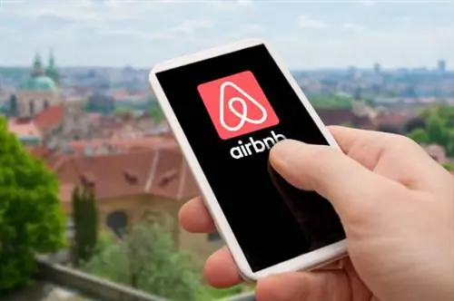 Airbnb помогает медицинским работникам