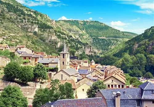 Типичные и теплые деревни