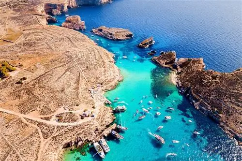 Вид с воздуха на Голубую лагуну, Мальта