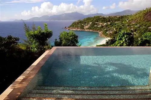 Курорт Four Seasons на Сейшельских островах