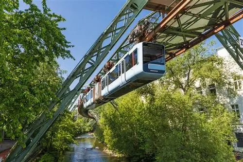 Подвесная железная дорога в Вуппертале Подвесная железная дорога в Вуппертале