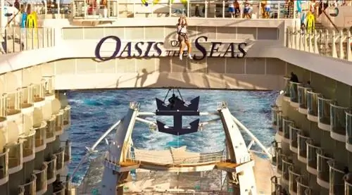 Симфонии морей: самый большой в мире океанский лайнер