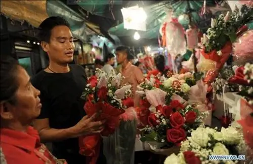 Таиланд: 108 роз и свадьба