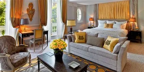 Пласа Атене