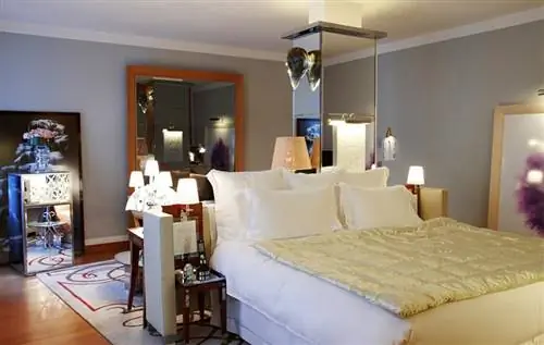 Королевский Монсо