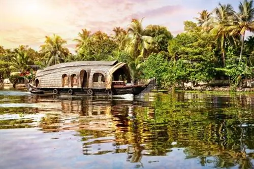 Откройте для себя Кералу на борту лодки, как никто другой