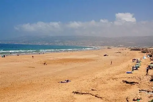 Потому что Марокко нельзя свести к Марракешу