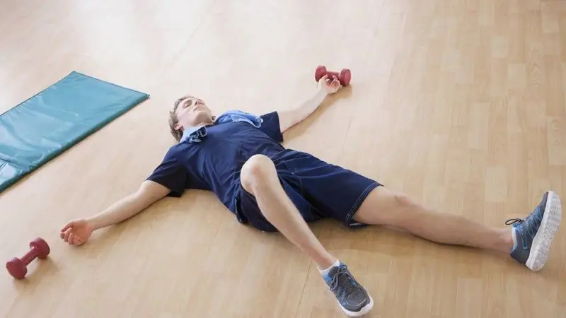 Можно ли тренироваться после «счастливого часа»?