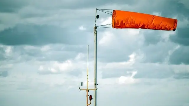 Следует ли мне беспокоиться о ветре во время катания на лыжах?