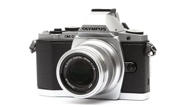 Фотокамеры Olympus OM-D E-M5 для фотосъемки на природе