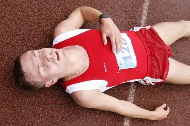 Следует ли мне меньше спать по ночам и больше спать?