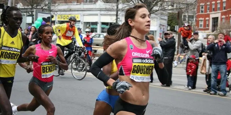 Почему выигрывают бутики