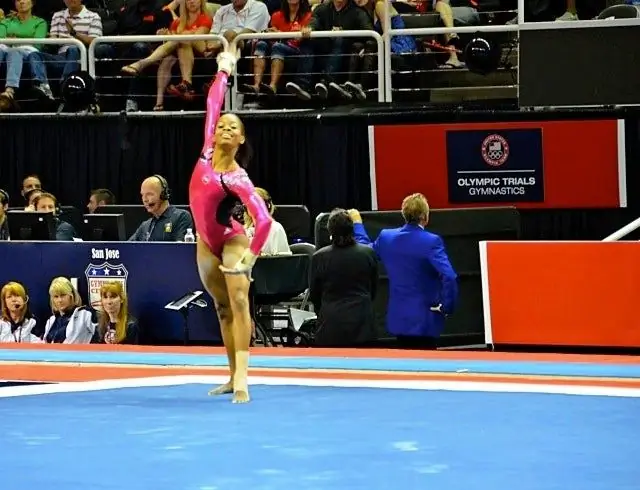 Чернота Габби Дуглас имеет значение, кроме случаев, когда это не так