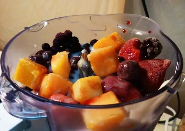 Рецепты атлетов: смузи для мышц чемпиона по кроссфиту Энни Торисдоттир