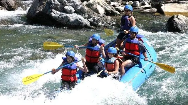 Летние семейные прогулки: река Смит, Монтана