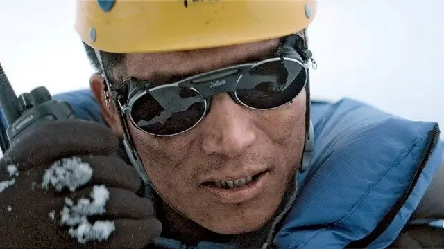 «Саммит» падает воском