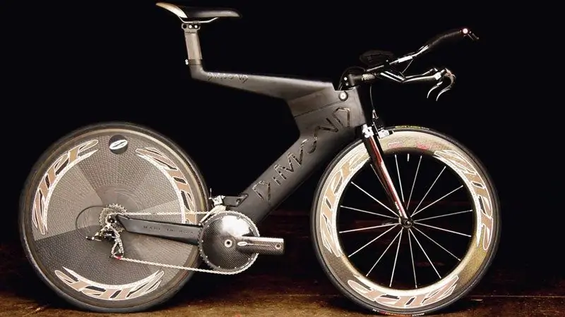 Супербайк или бюст?