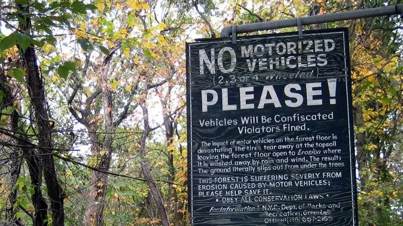 Публичные протесты и их марионеточные хозяева большой энергии