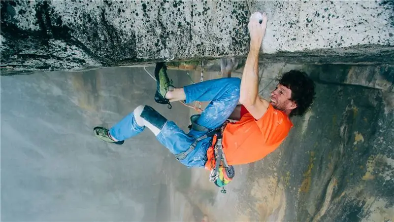 Как лечить боль в локтях (также известное как Tennis Elbow)