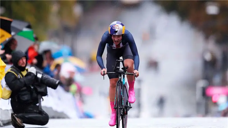 Мы наблюдаем за двумя величайшими молодыми талантами велоспорта