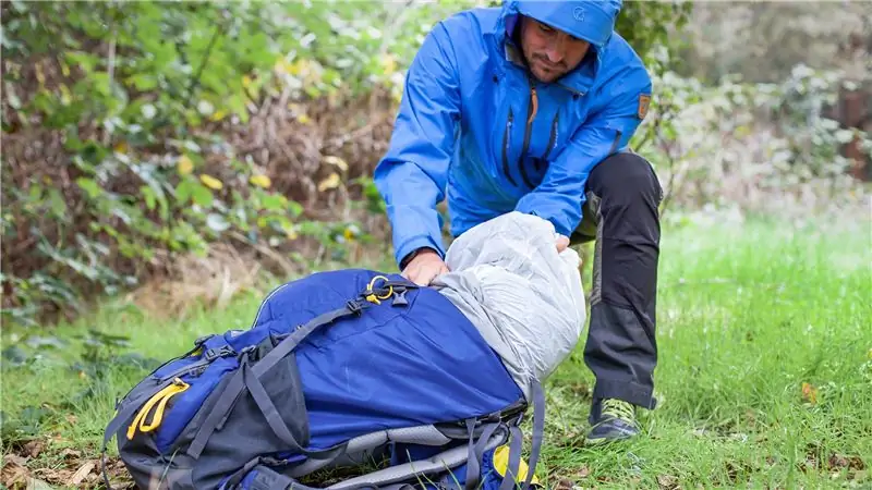 Как разбить лагерь под дождем (не чувствуя себя несчастным)