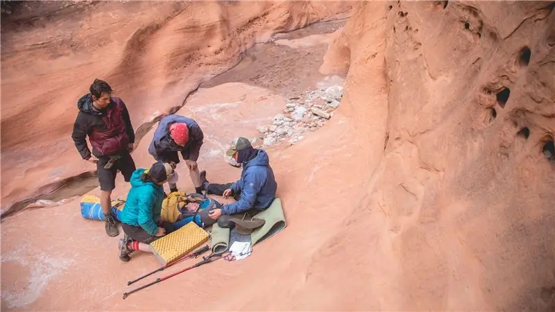 Что поисково-спасательные работники хотят, чтобы вы носили с собой