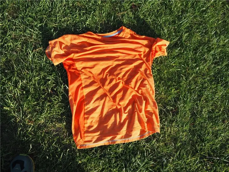 Моя любимая водоотводящая рубашка для тренировок в жаркую погоду