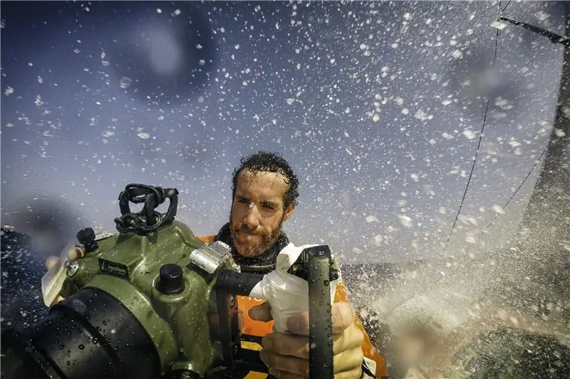 Приготовьте снаряжение для фотографа Volvo Ocean Race