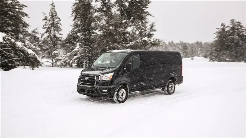 Как складывается новый полноприводный фургон Ford Transit