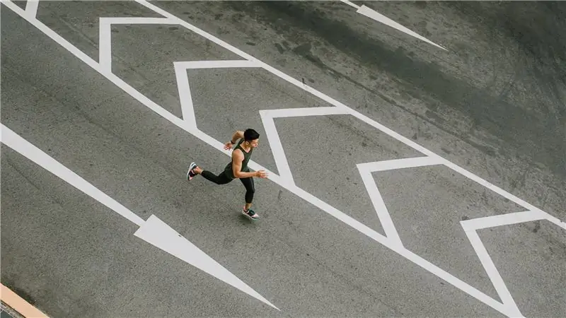 Как бегуны остаются в форме, когда они не могут участвовать в гонках