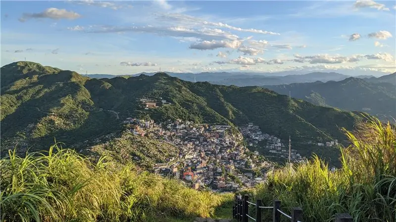 Писатель вспоминает прошлое своей семьи на Тайване