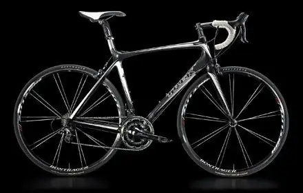 Шоссейный велосипед Trek Madone 5.2
