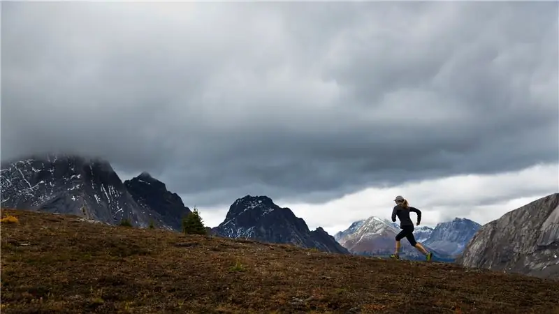 Почему холодная и влажная погода причиняет боль моим старым травмам?