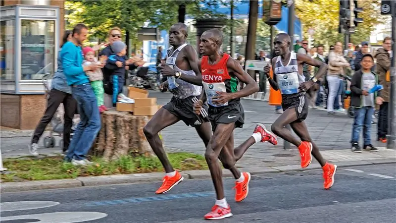 Насколько быстро Берлин и почему?