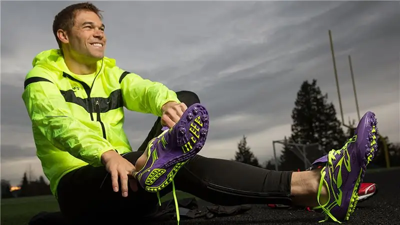 Ник Симмондс - человек многих талантов