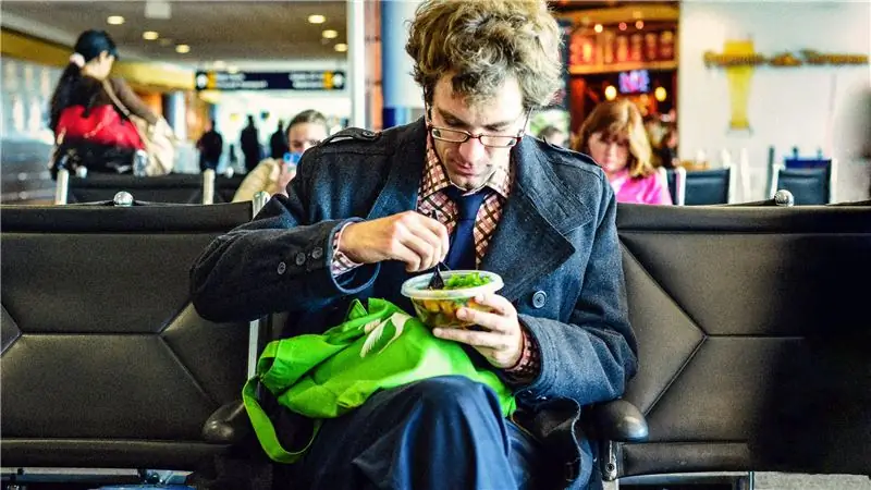 Руководство для часто летающих пассажиров по питанию в аэропорту