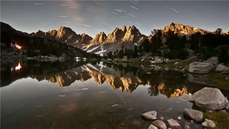 Kearsarge Pinnacles от Moonlight