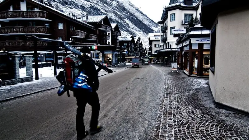 Что лучше для лыжников: летать, кататься или брать напрокат?