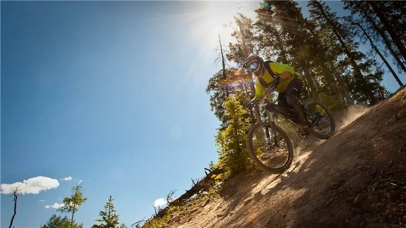 Катание на горном велосипеде 101: хардтейл или полная подвеска?