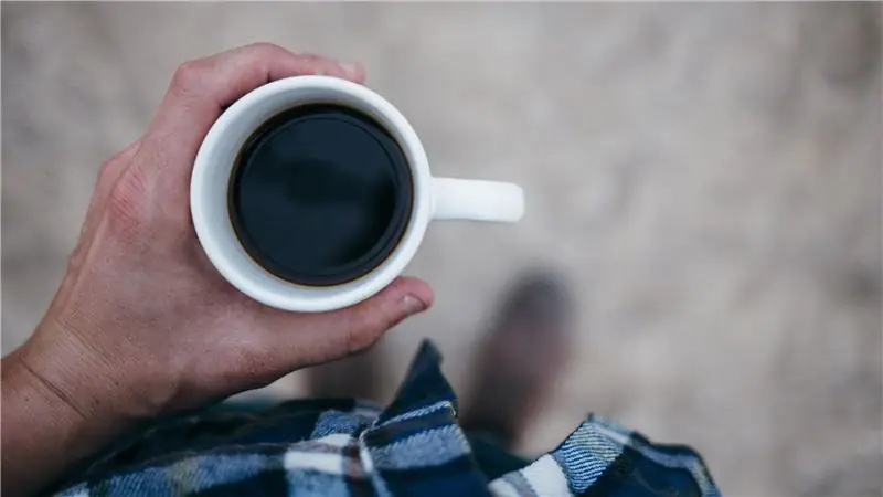 Стоит ли мне беспокоиться о том, чтобы пить кофе перед бегом?